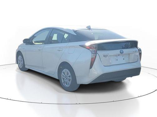 2017 Toyota Prius One
