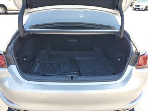 2019 Lexus ES 350 Base