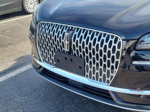 Infinite Black Metallic Clearcoat 2023 Lincoln Corsair Standard