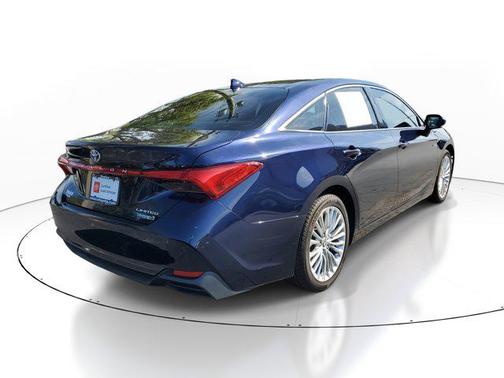 2021 Toyota Avalon Hybrid Limited