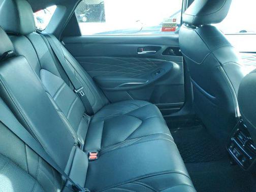 2021 Toyota Avalon Hybrid Limited
