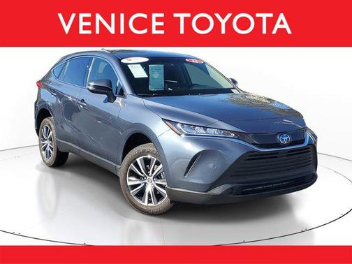 2022 Toyota Venza LE