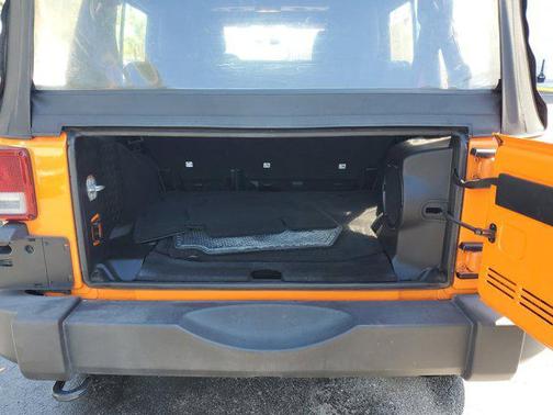 2013 Jeep Wrangler Unlimited Sport
