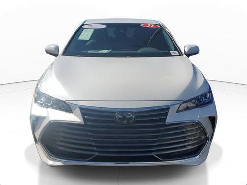 2021 Toyota Avalon XLE