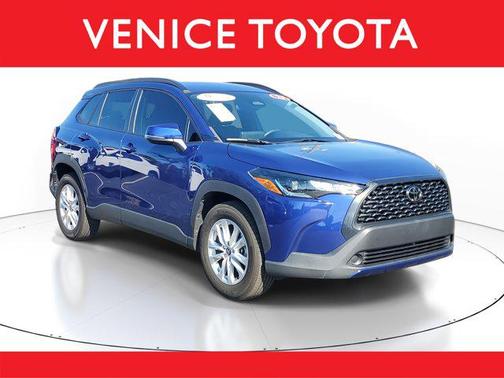 2023 Toyota Corolla Cross LE