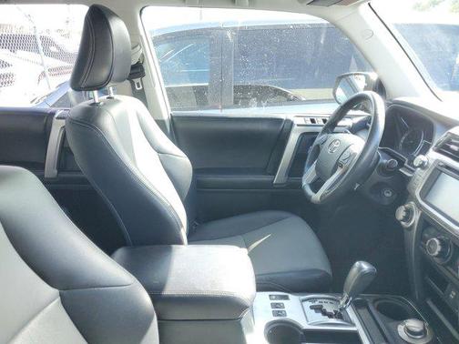 2017 Toyota 4Runner SR5 Premium