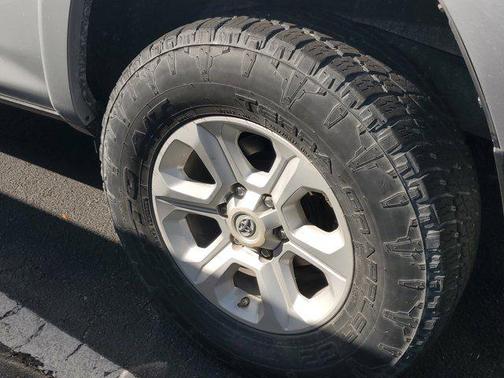 2017 Toyota 4Runner SR5 Premium