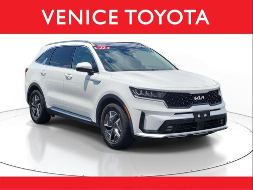 Snow White Pearl 2022 Kia Sorento Hybrid EX
