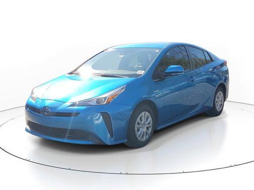 2020 Toyota Prius LE