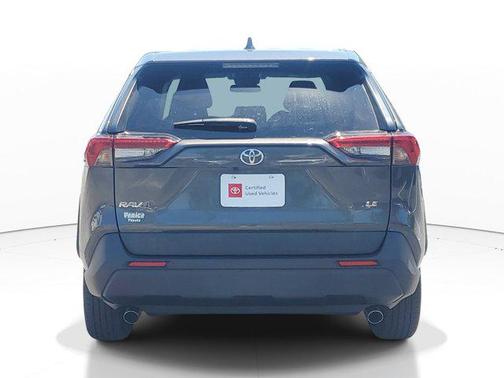 Magnetic Gray Metallic 2022 Toyota RAV4 LE
