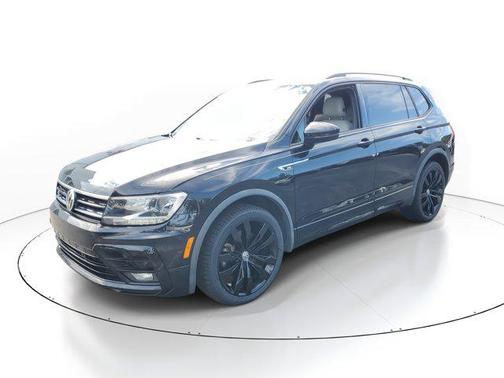 2020 Volkswagen Tiguan 2.0T SE R-Line Black