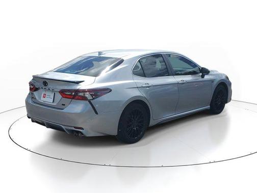 Celestial Silver Metallic 2023 Toyota Camry SE