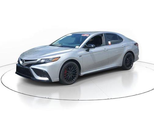 Celestial Silver Metallic 2023 Toyota Camry SE