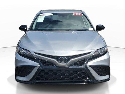 Celestial Silver Metallic 2023 Toyota Camry SE