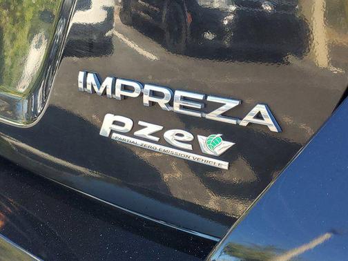 2015 Subaru Impreza 2.0i Premium