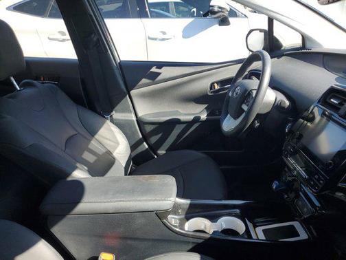 2016 Toyota Prius Four