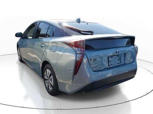 2016 Toyota Prius Four