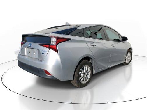 2020 Toyota Prius L