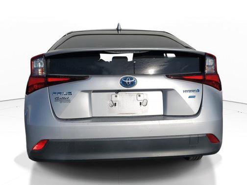 2020 Toyota Prius L