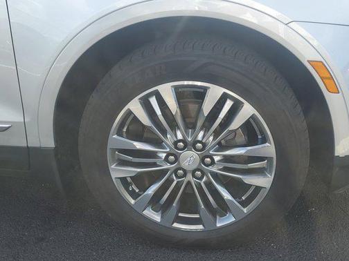 2018 Cadillac XT5 Premium Luxury