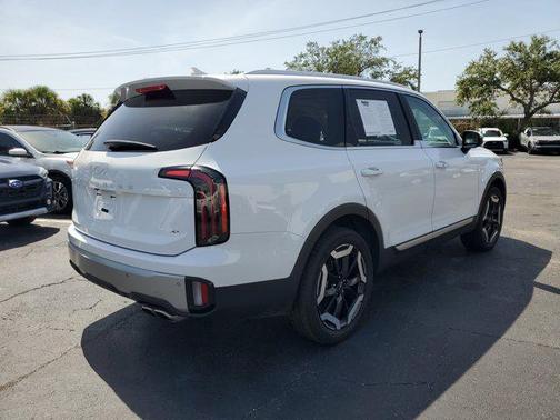 2023 Kia Telluride EX