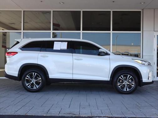 2019 Toyota Highlander LE Plus