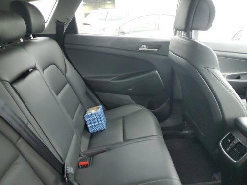 2018 Hyundai TUCSON SEL Plus