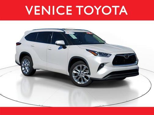 2022 Toyota Highlander Limited