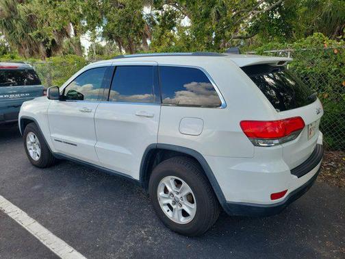 2017 Jeep Grand Cherokee Laredo