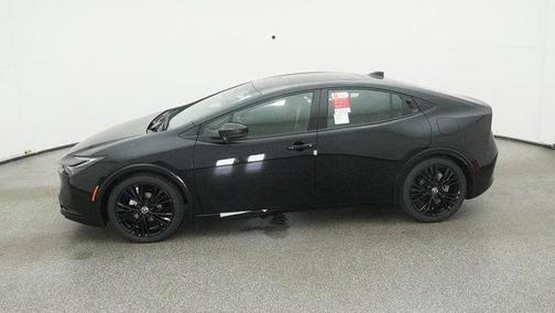 2025 Toyota Prius L