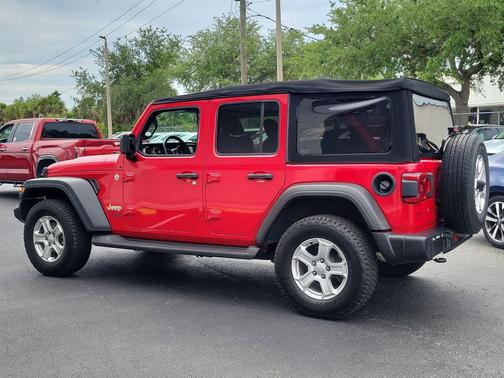 Firecracker Red Clearcoat 2018 Jeep Wrangler Unlimited Sport