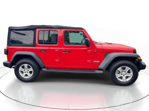 Firecracker Red Clearcoat 2018 Jeep Wrangler Unlimited Sport