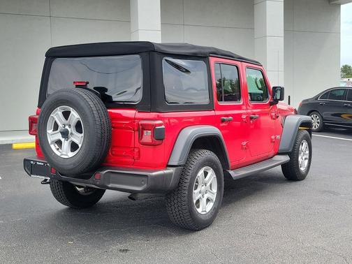 Firecracker Red Clearcoat 2018 Jeep Wrangler Unlimited Sport