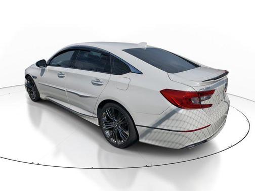 2020 Honda Accord Touring 2.0T