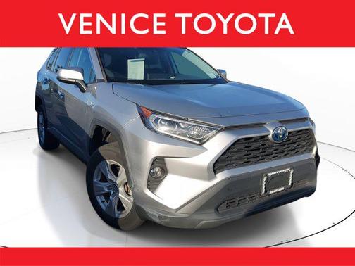 2021 Toyota RAV4 Hybrid XLE