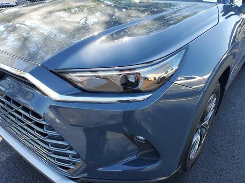 2026 Toyota Grand Highlander Hybrid Limited MAX