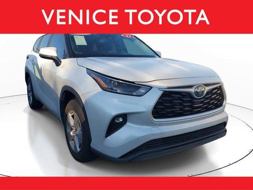 2023 Toyota Highlander Hybrid LE