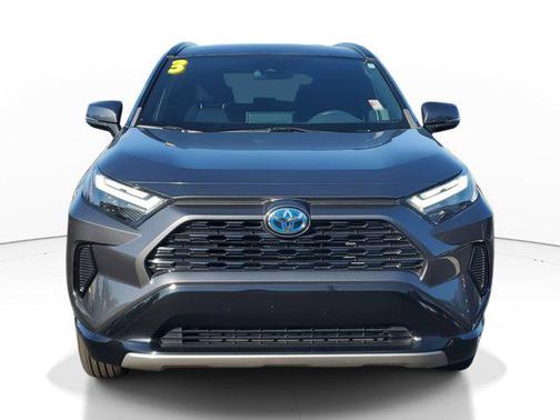 2023 Toyota RAV4 Hybrid SE