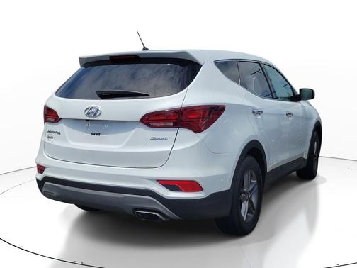 Pearl White 2018 Hyundai Santa Fe Sport 2.4L