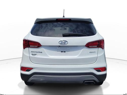 Pearl White 2018 Hyundai Santa Fe Sport 2.4L