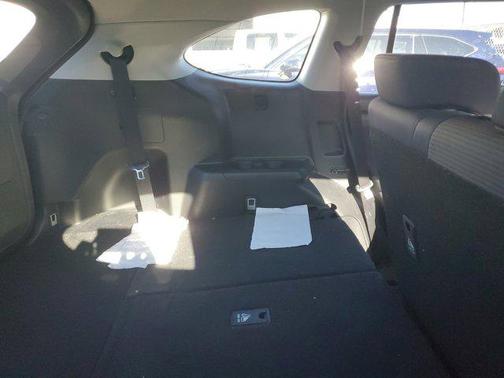 2020 Toyota Highlander LE