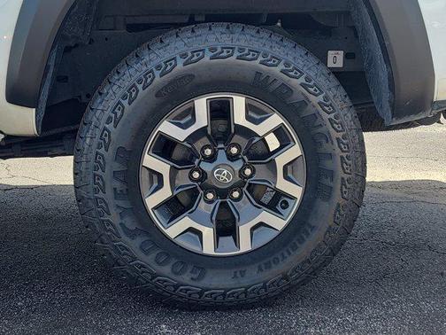 2022 Toyota Tacoma TRD Off Road