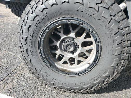 Sting-Gray Clearcoat 2020 Jeep Gladiator Sport S