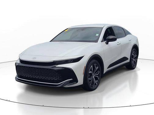 2026 Toyota Crown XLE