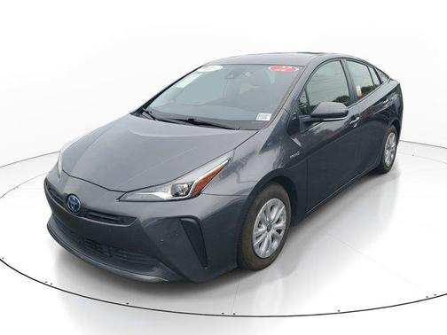 2022 Toyota Prius LE