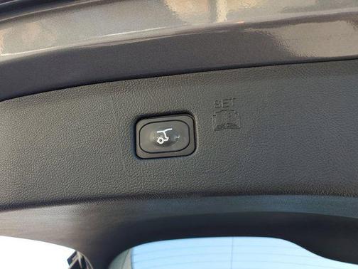 2022 Ford Edge ST Line