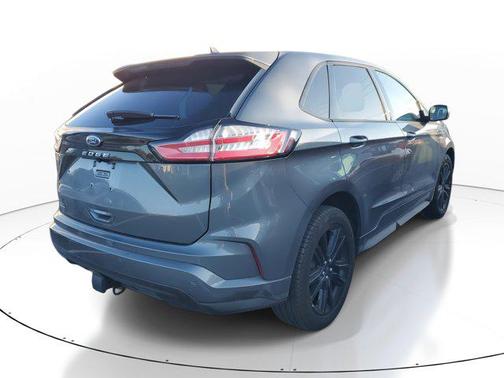 2022 Ford Edge ST Line