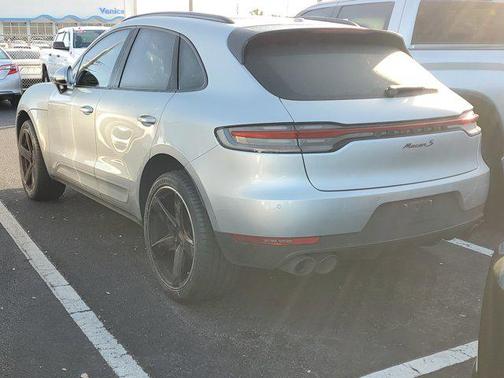 2021 Porsche Macan S