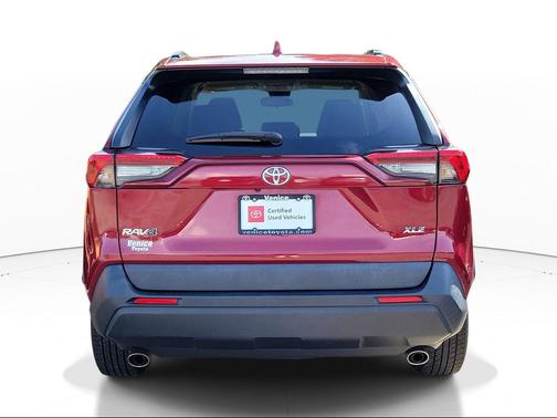 Ruby Flare Pearl 2021 Toyota RAV4 XLE