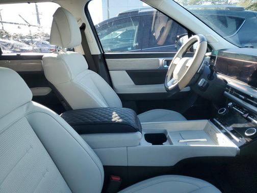 2025 Hyundai SANTA FE HEV Calligraphy